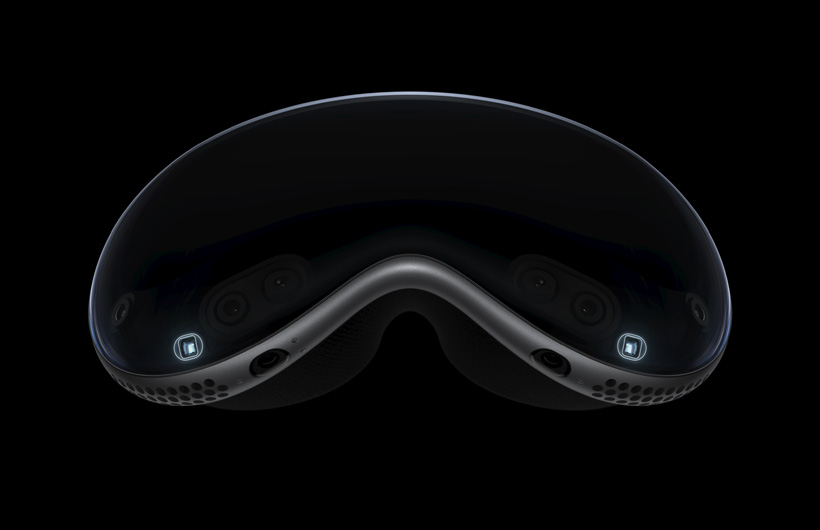 Apple Vision Pro 內部的技術分解圖，突顯紅外線泛光照明器