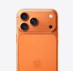 iPhone 17 Pro, fra baksiden, i fargen kosmisk oransje, Pro Fusion-kamerasystem i platå øverst