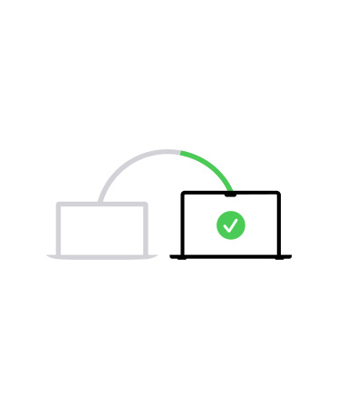 Ilustración de dos notebooks conectadas por una línea, la segunda muestra una marca de verificación verde en la pantalla que indica que el proceso de migración terminó